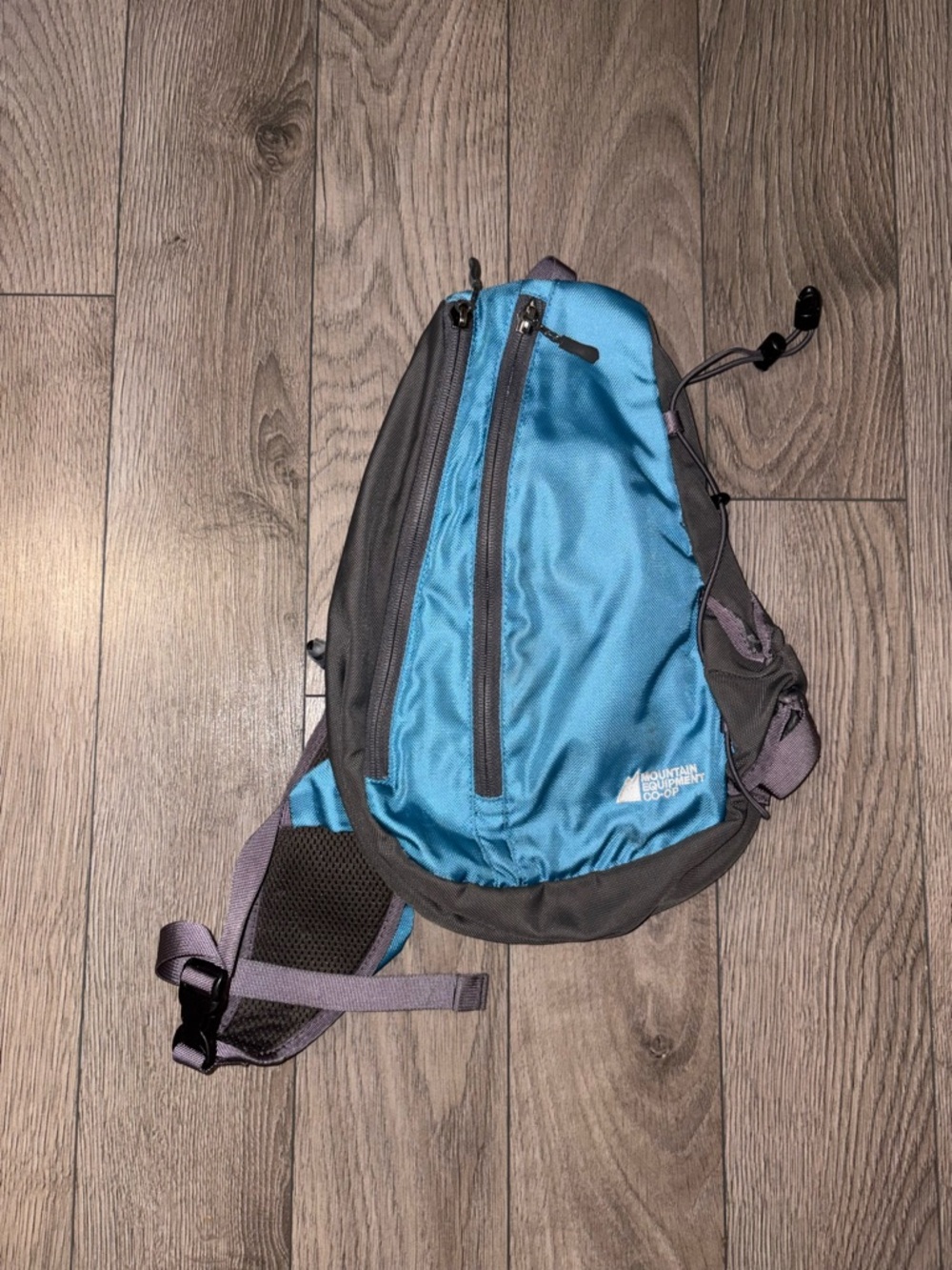 Mountain Equipment Co-op Blue Sling Bag for Men